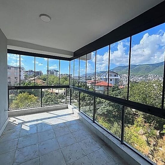 Başakşehir, Kayaşehir ve Altınşehir İçin En İdeal Cam Balkon ve Tente Çözümleri